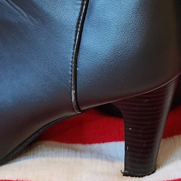 KAREN SCOTT WOMEN’S BLACK BOOTS SIZE 7.5 - Picture 8 of 8